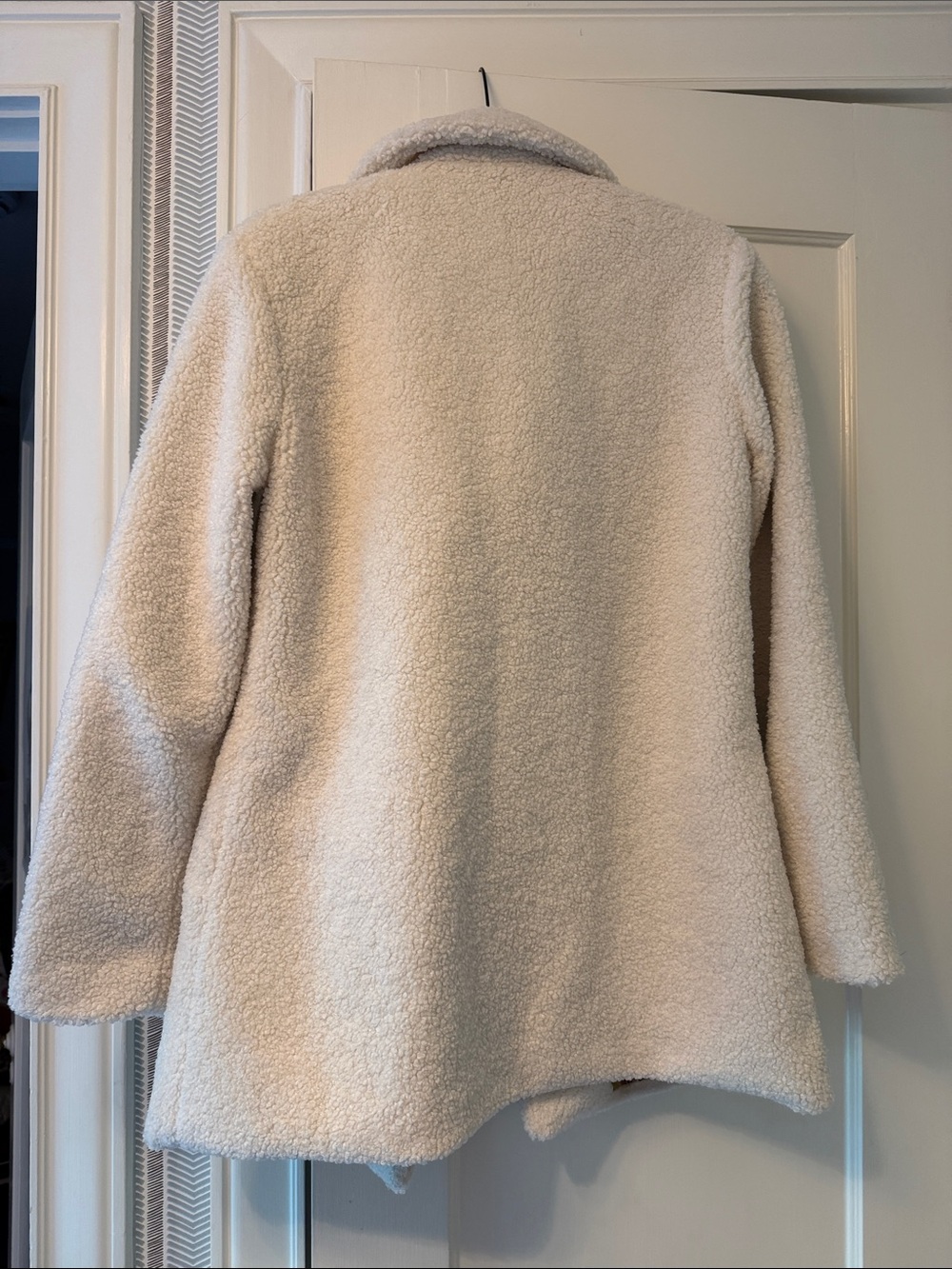 Faherty Cream Sherpa Button-Front Coat - Women - Picture 8 of 8